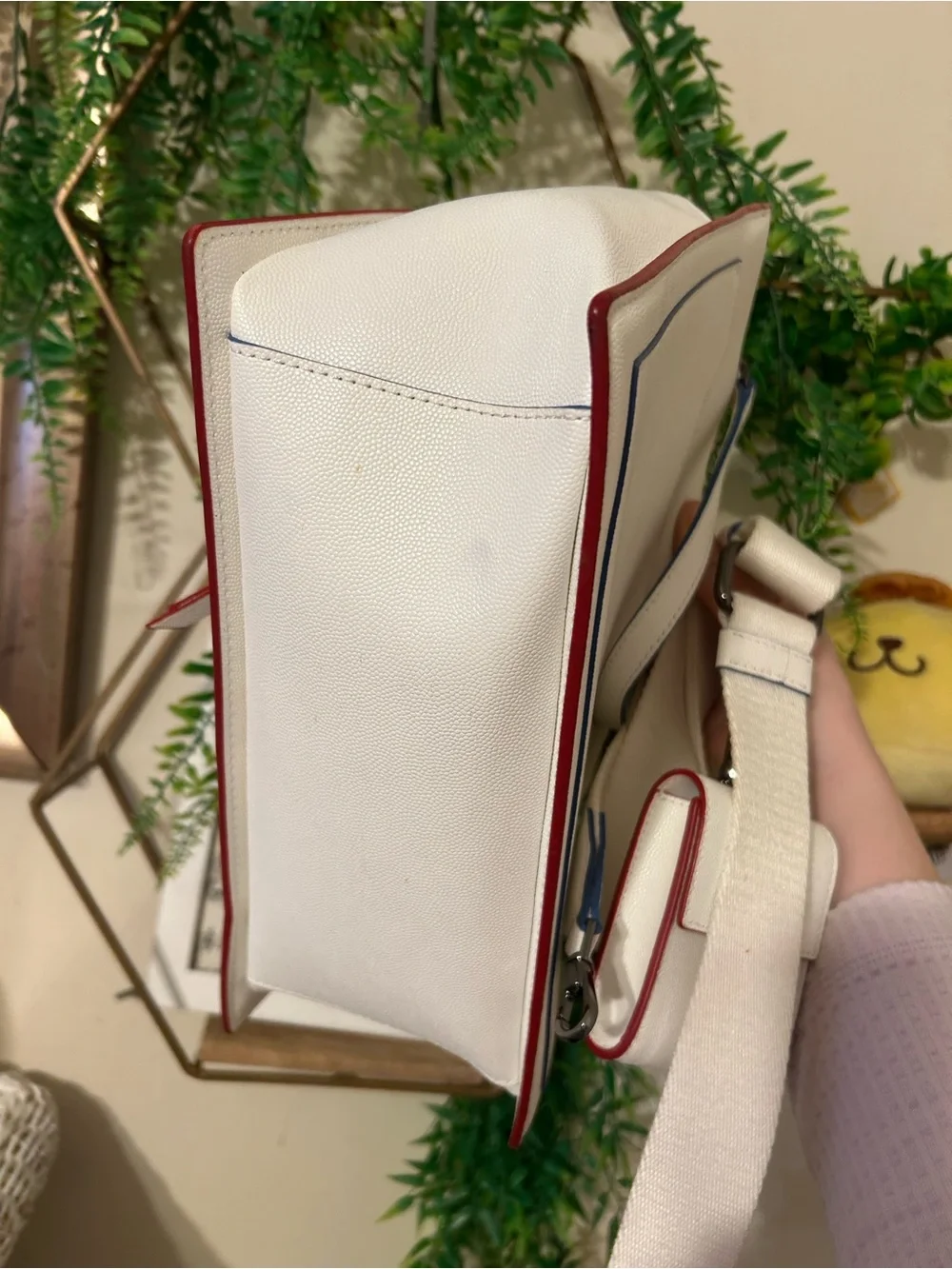White Karl Lagerfeld bag W / Rainbow trim, Crossbody tote